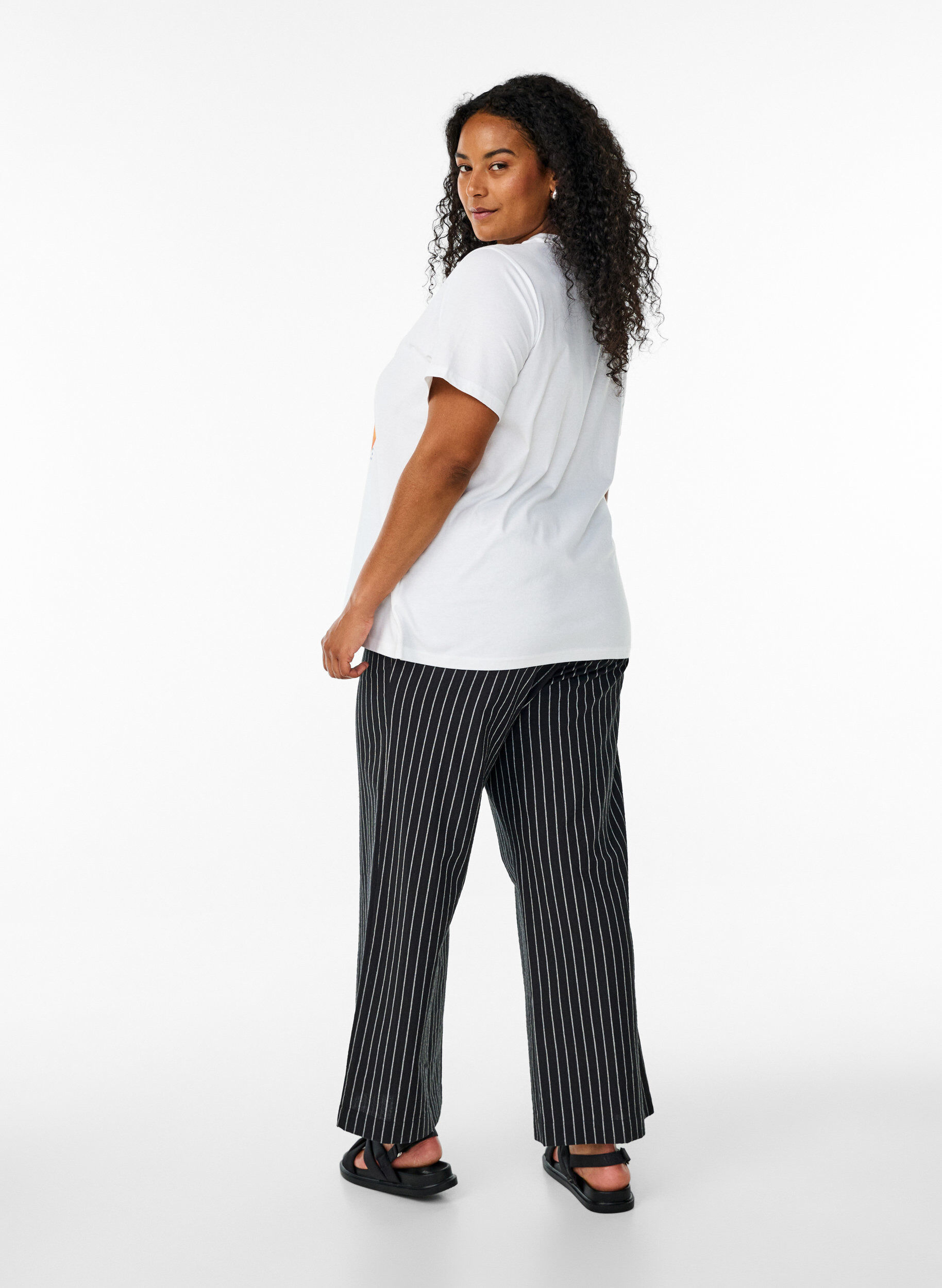 ZizzifashionLoose trousers with high waist and pockets, Black, Model image number 2