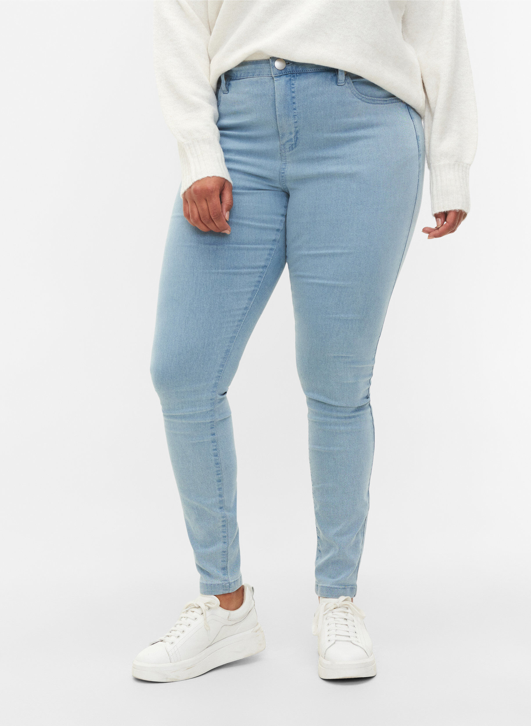 Zizzifashion High-waisted super slim Amy jeans , Light Blue, Model image number 3