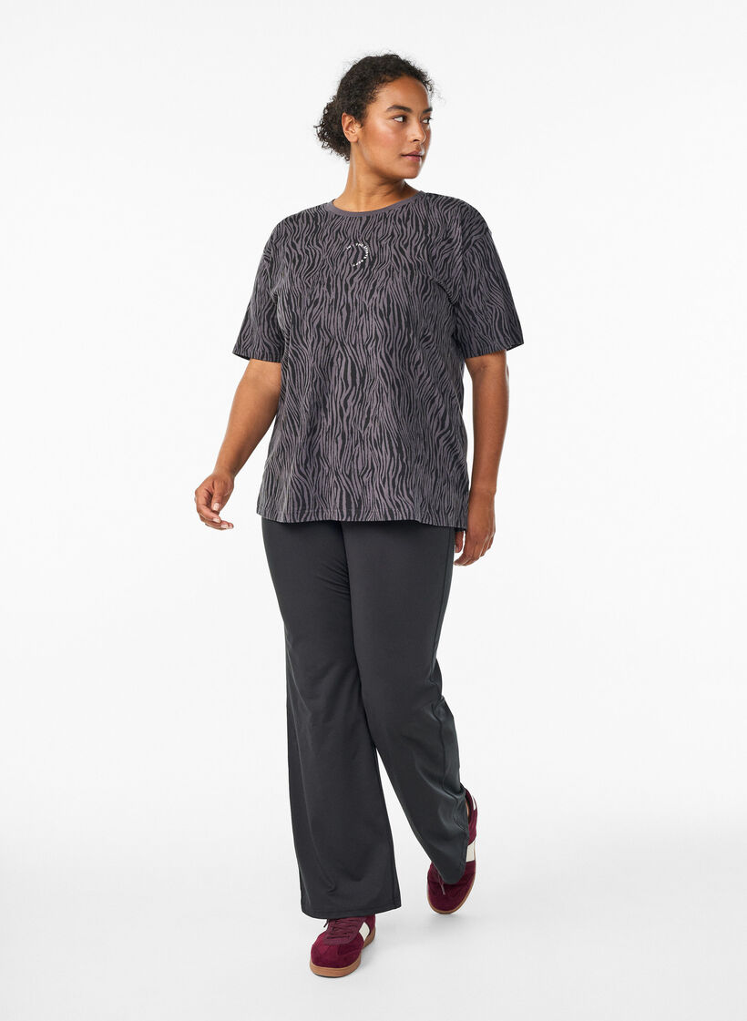 Zebra print organic cotton sports tee, Dark Grey, Model image number 1