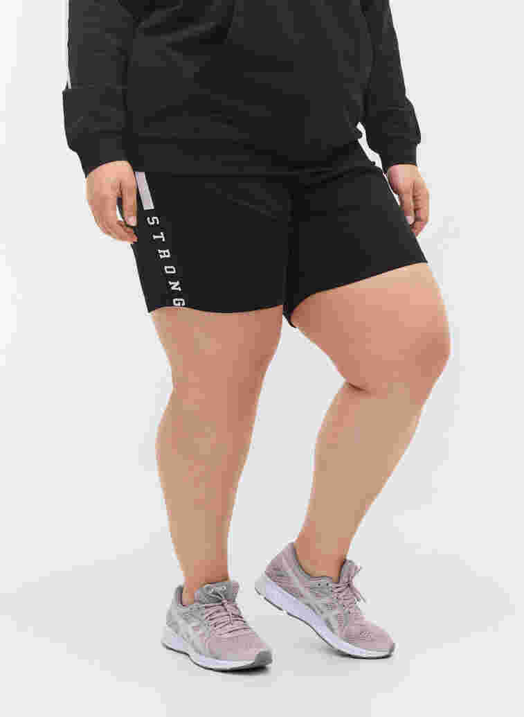 Loose shorts with text print, Black, Model image number 2