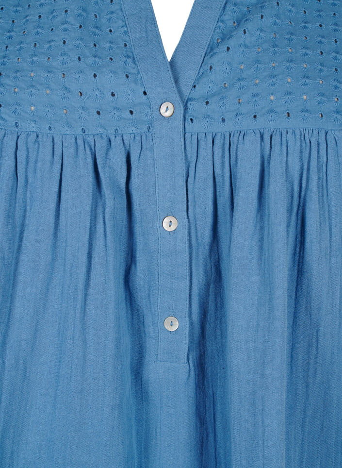 Cotton blouse with broderie anglaise and 3/4 sleeves, Riverside, Packshot image number 2
