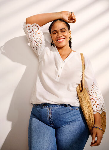Shirt blouse with broderie anglaise and 3/4 sleeves, Bright White, Image image number 0