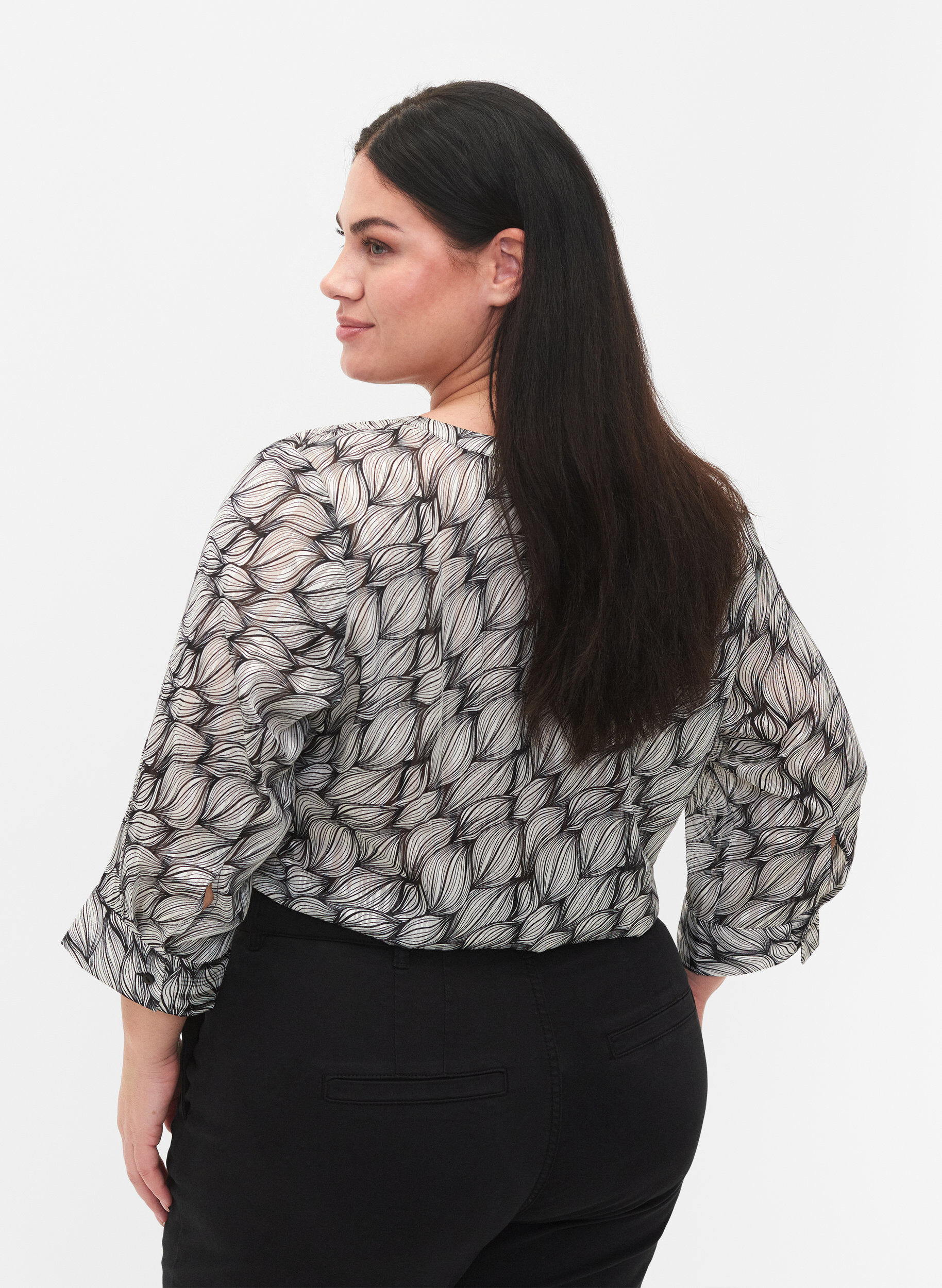 Zizzifashion Printed blouse with 3/4 sleeves, Black White Leaf, Model image number 1