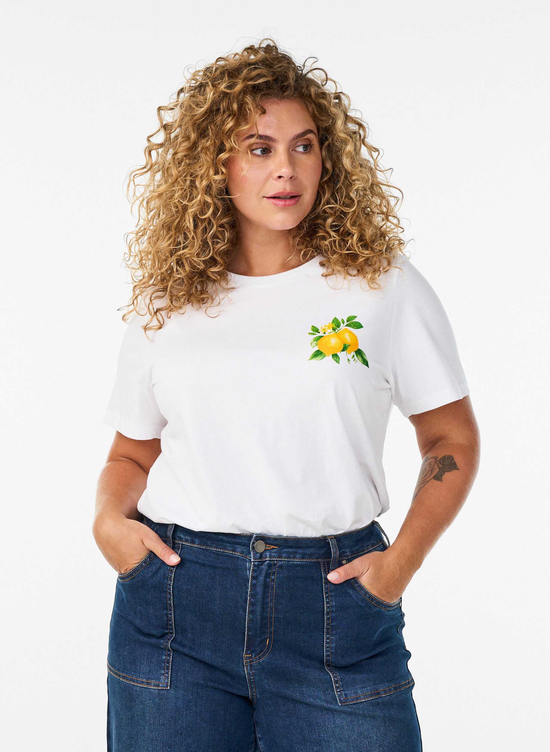 Organic cotton T-shirt with citrus print, White, Model