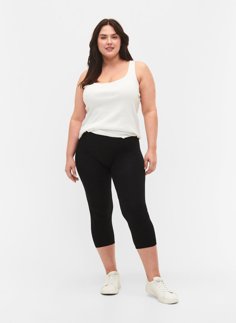 Seamless 3/4 leggings, Black, Model image number 1