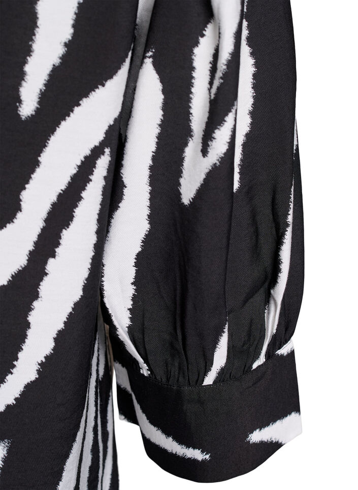 Blouse with smock and long sleeves, Black, Packshot image number 3