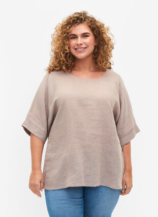 Short-sleeved blouse in 100% linen, Sand, Model image number 0