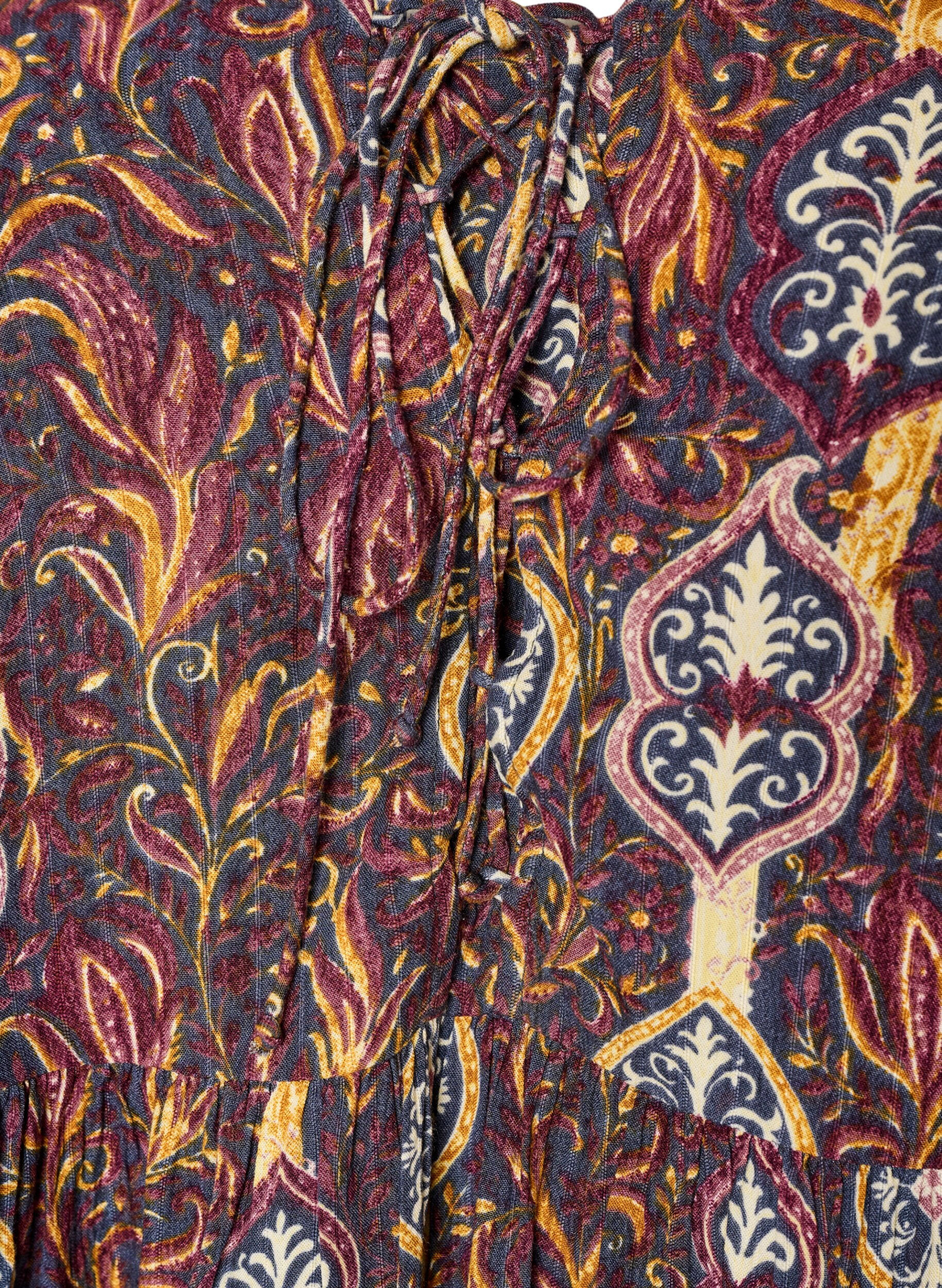 ZizzifashionBlouse with paisley print and lace detail, Purple, Packshot image number 2