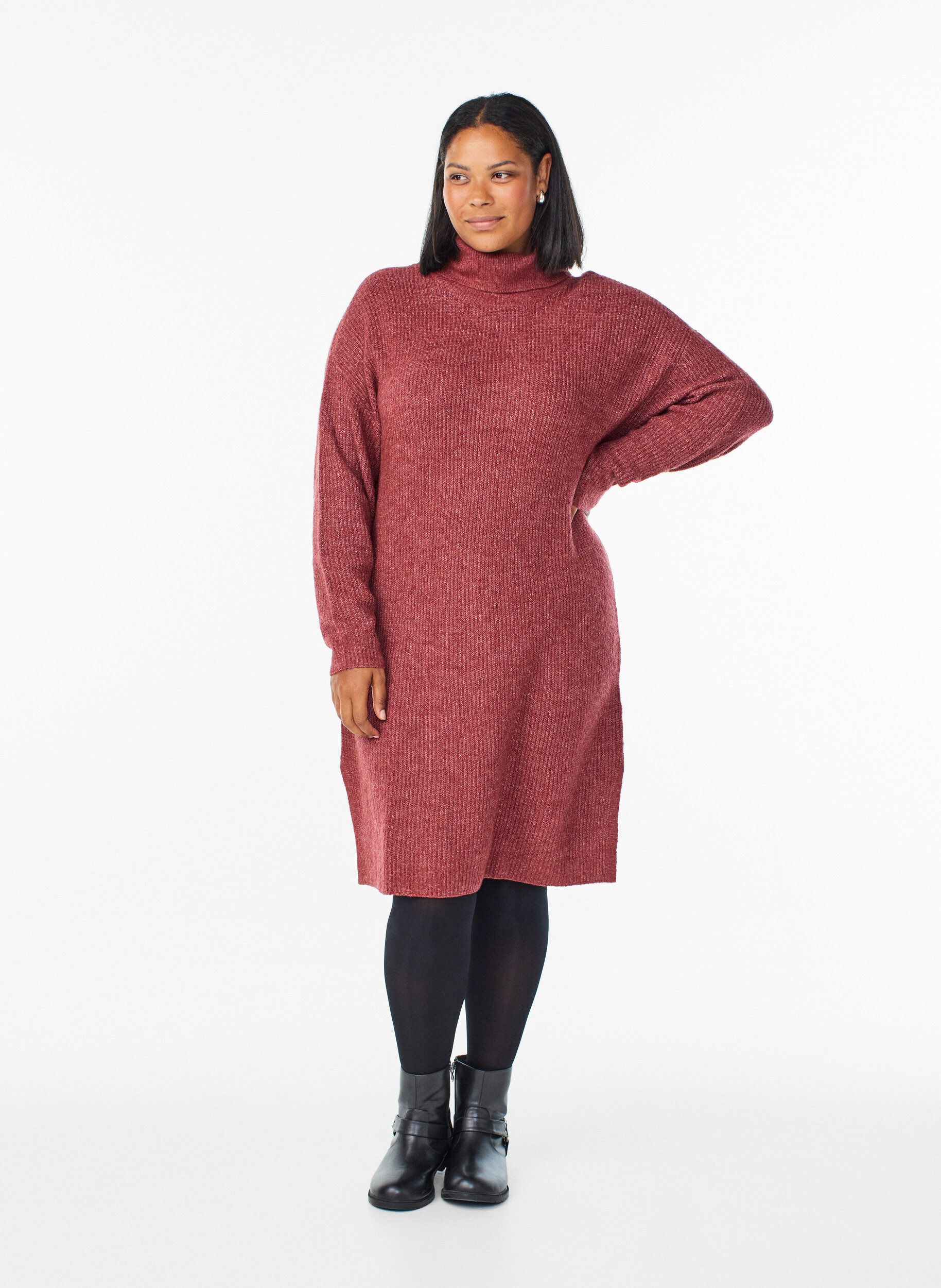 Knitted dress with turtleneck, Red, Model