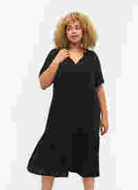 Waist dress with short sleeves in cotton, Black, Model