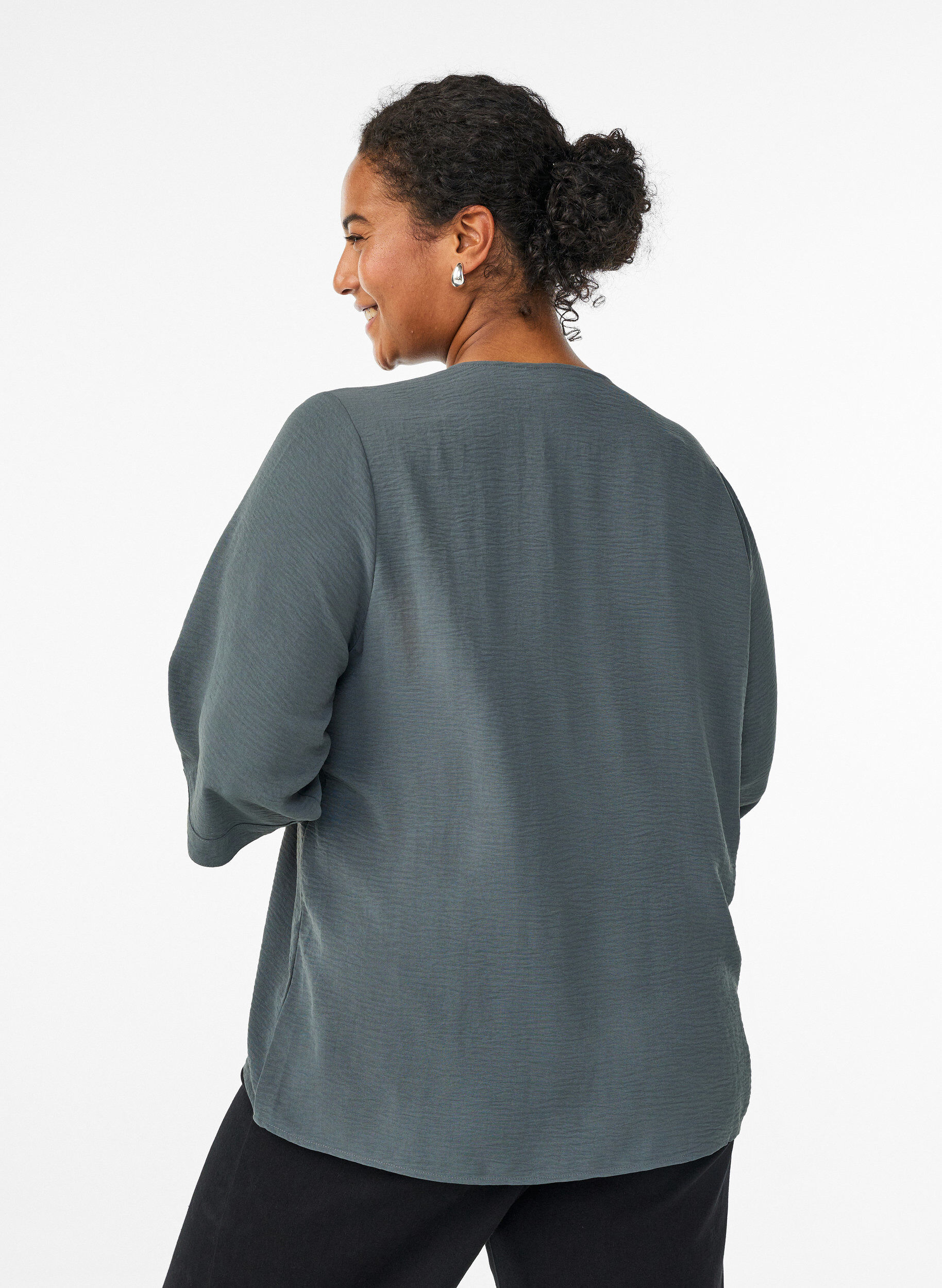 ZizzifashionShirt Blouse with V-Neck and 3/4 Sleeves, Green, Model image number 2