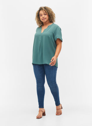 Short-sleeved v-neck blouse, Mallard Green, Model image number 2