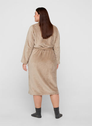 Long dressing gown with pockets, Cuban Sand, Model image number 1