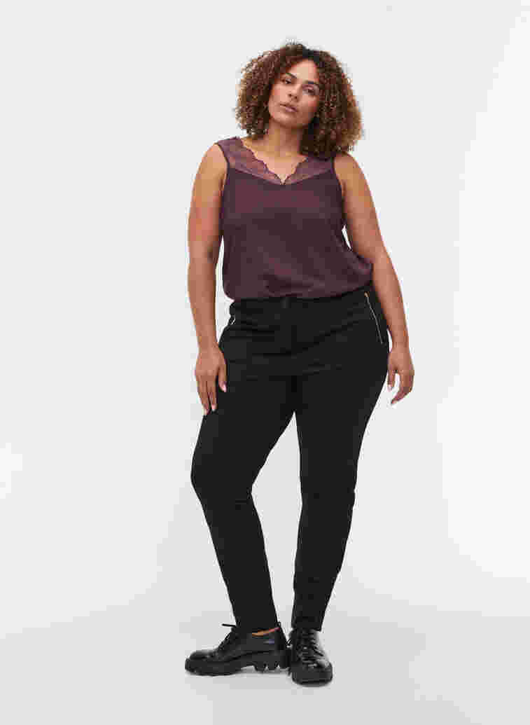 Top with lace and an elasticated hem , Plum Perfect, Model image number 2