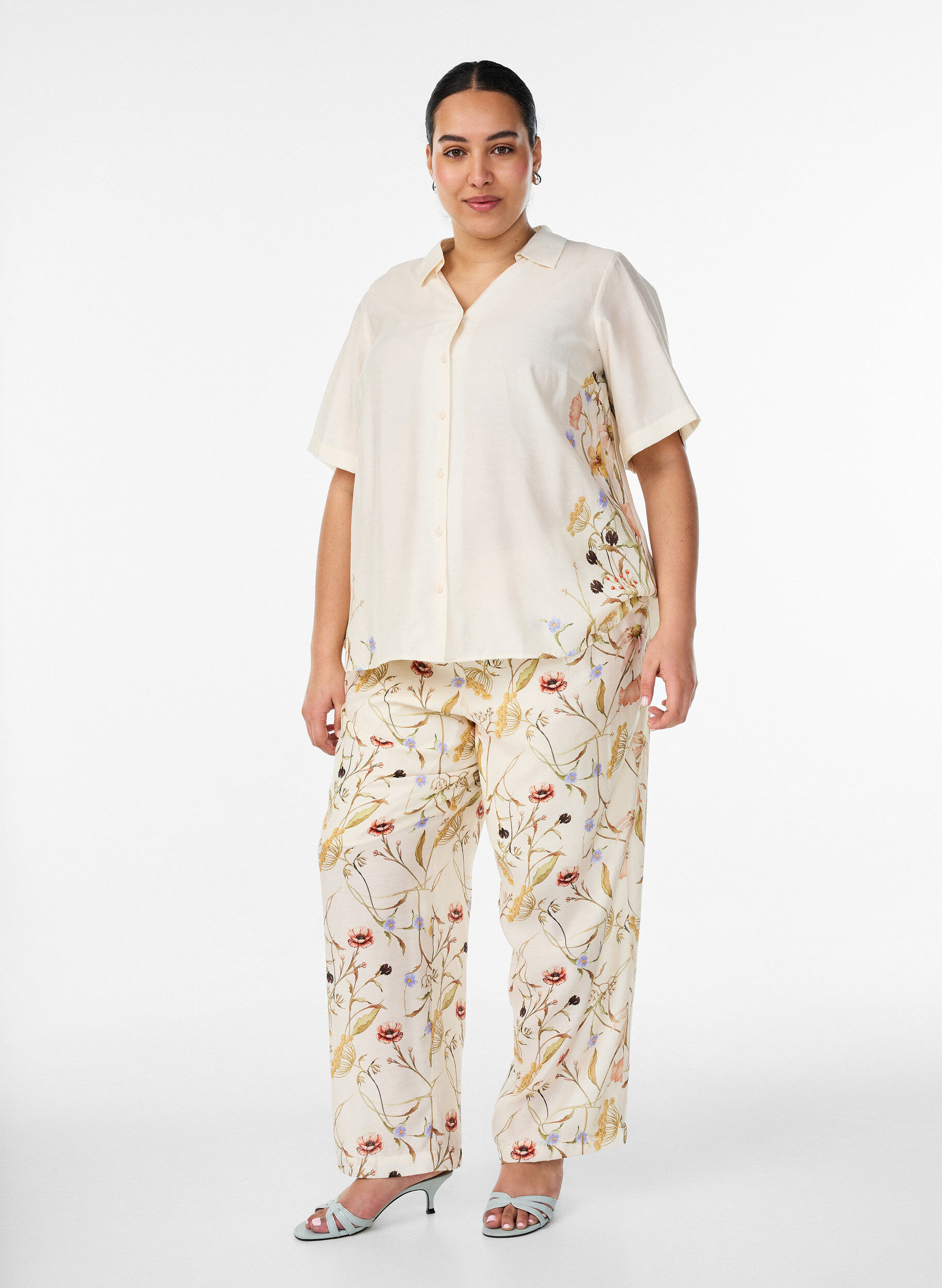 ZizzifashionHigh-waisted viscose trousers with floral print, Beige, Model image number 0