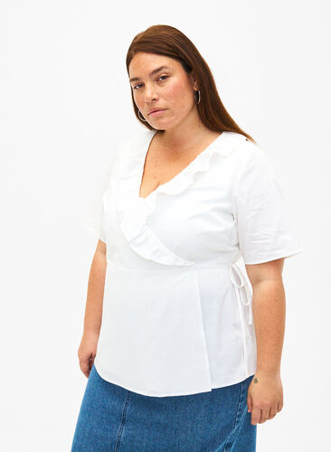 Short sleeve blouse with ruffle detail, Bright White, Model image number 0