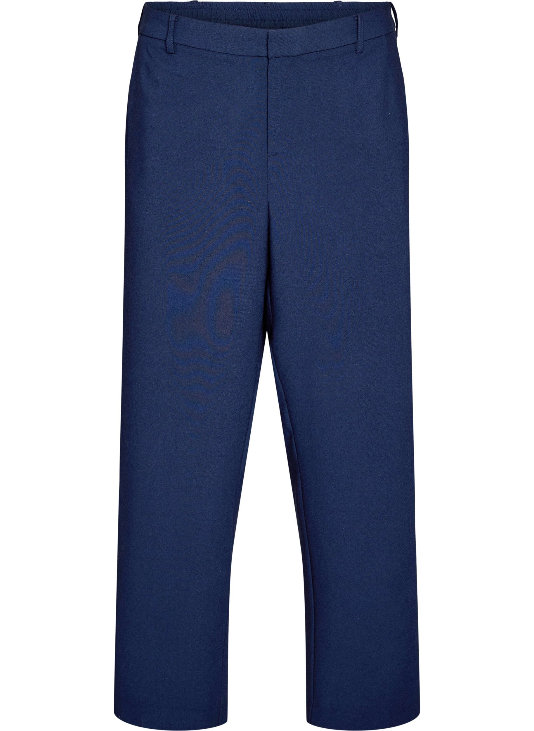 Tailored trousers with a high waist and straight fit