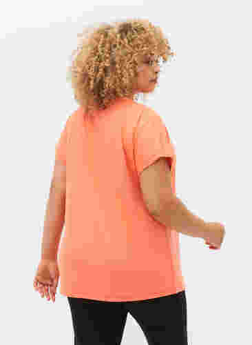 Short sleeved workout t-shirt, Living Coral, Model image number 1