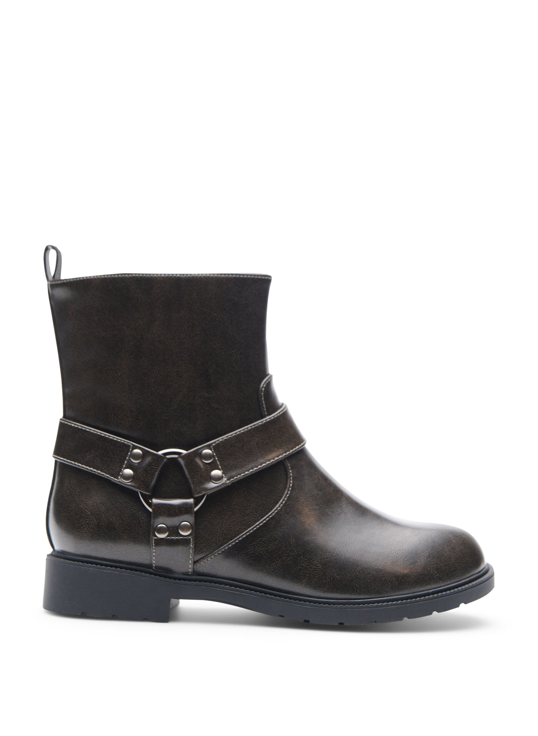 Short biker boot