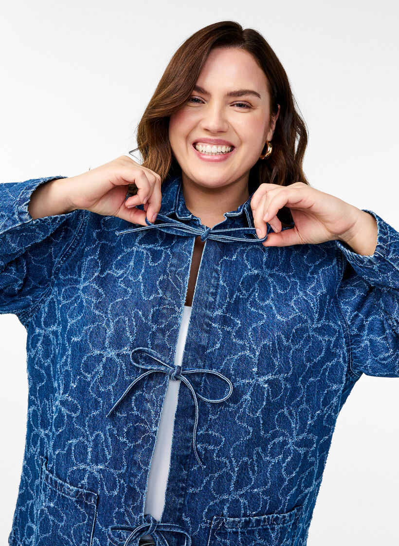 Denim jacket with tie fastening and pockets, Blue Denim Destroy, Model image number 2