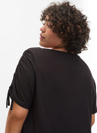 Short sleeved viscose dress with tie detail, Black, Model image number 2
