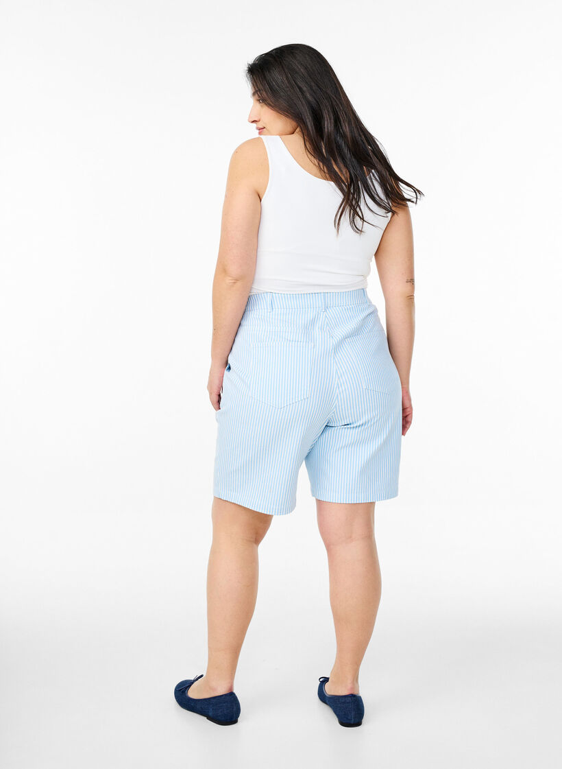 Striped Bermuda shorts with high waist, Light Blue, Model image number 2