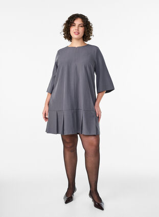 Short A-line dress with zipper and 3/4-sleeves - Grey - Sz. S - Zizzifashion Short A-line dress with zipper and 3/4-sleeves - Grey - Sz. S - Zizzifashion