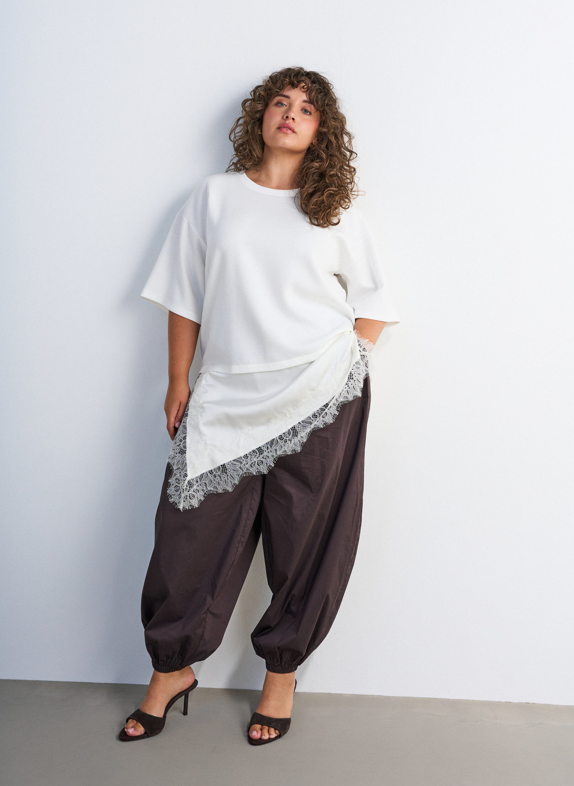ZizzifashionJersey blouse with a layered look and lace, Vanilla, Model image number 0