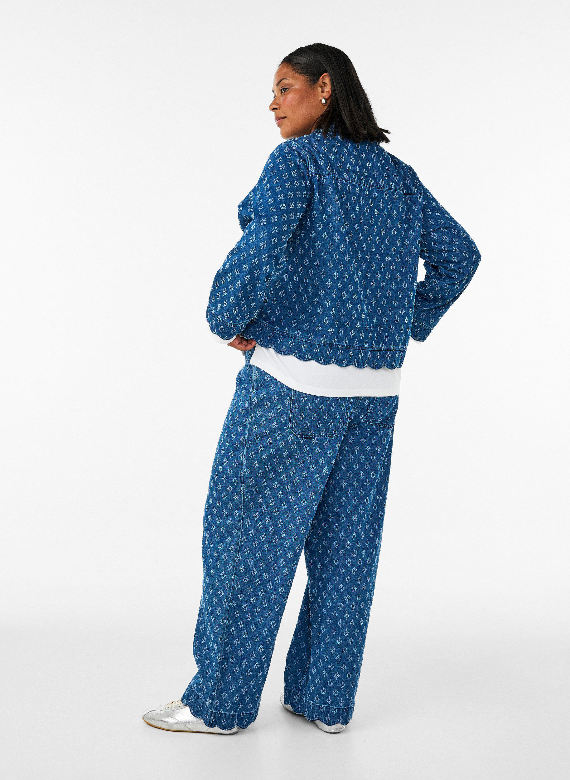 ZizzifashionMyra jeans with wide fit and distressed pattern, Blue, Model image number 1