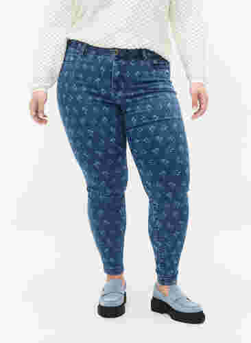 Super slim Amy jeans with flower print, Blue denim, Model image number 2