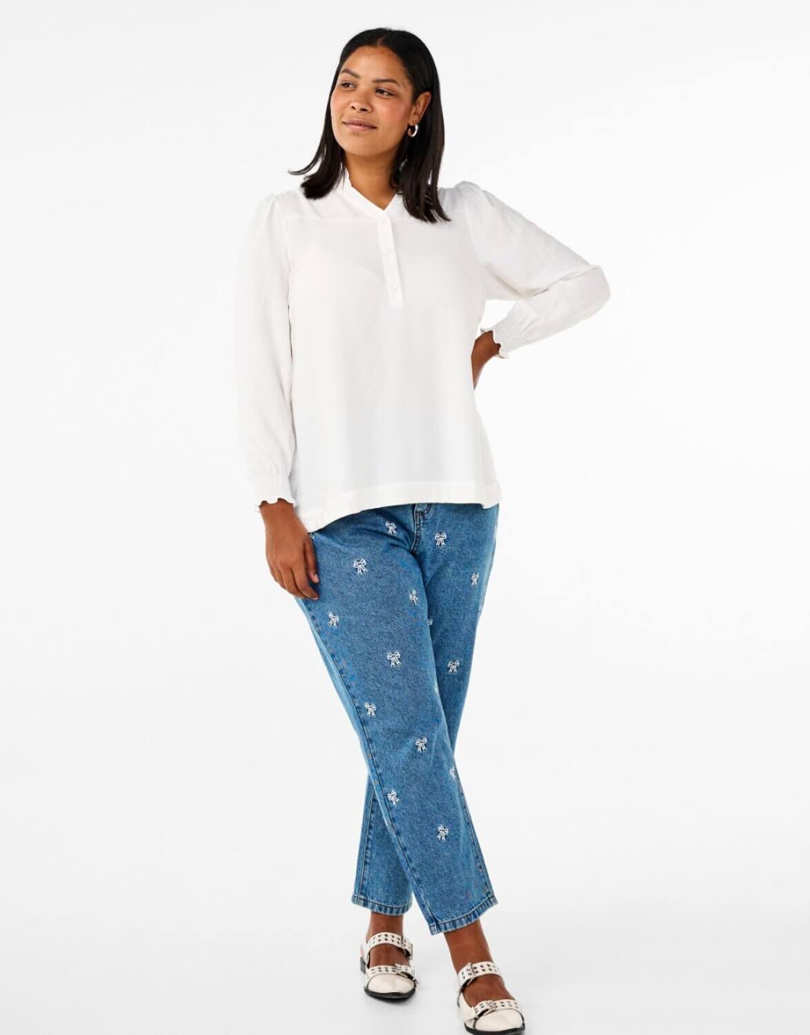 Women's Plus size Mom jeans - Zizzifashion