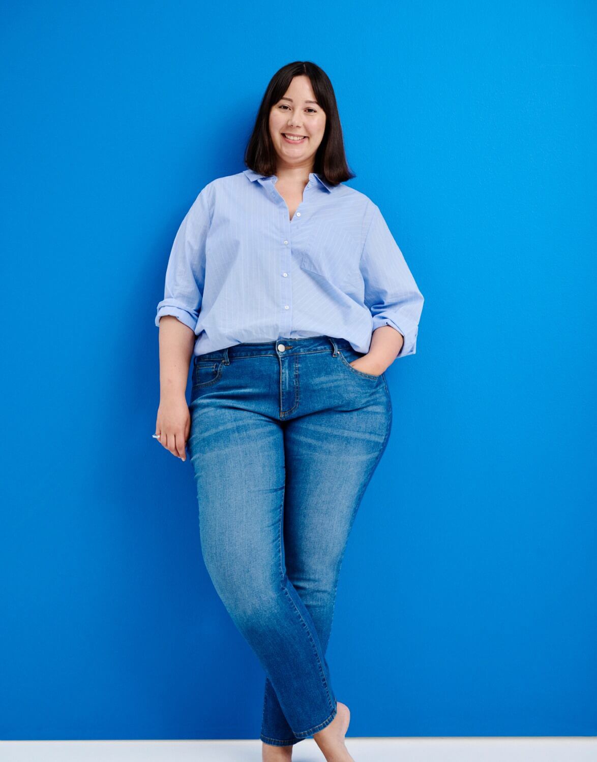 Women's Plus size Slim-fit jeans 