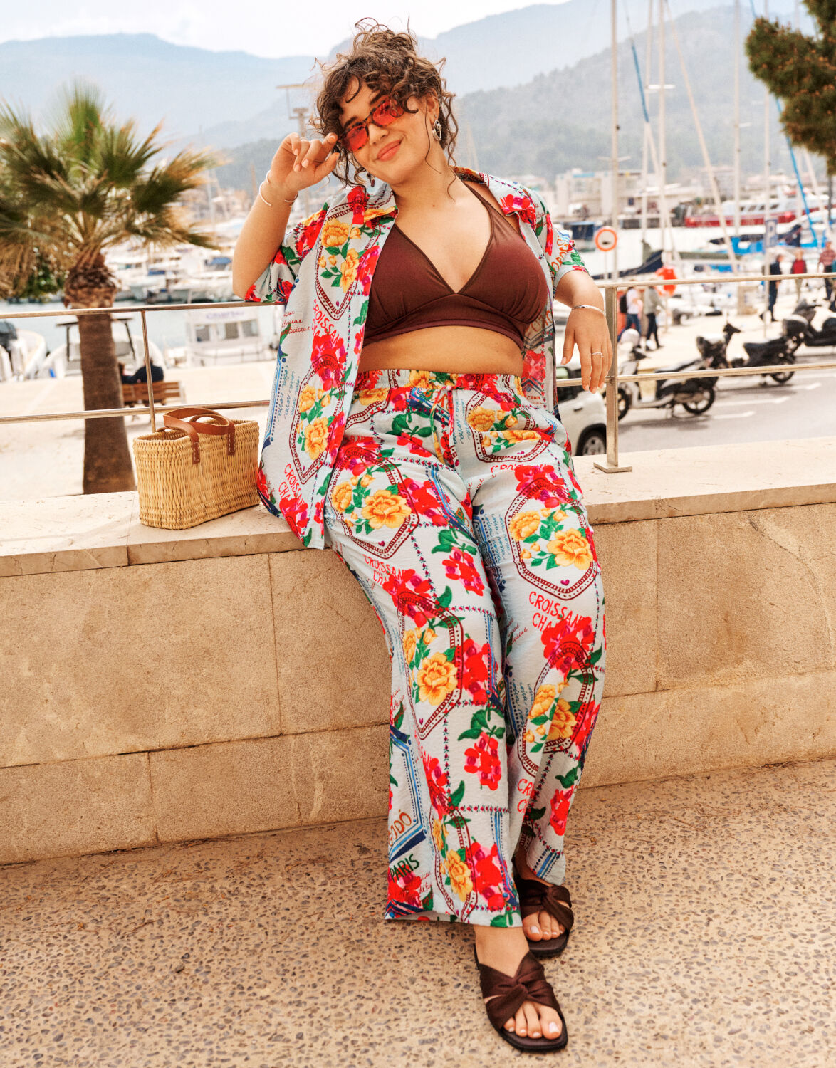 Black women&acute;s clothing