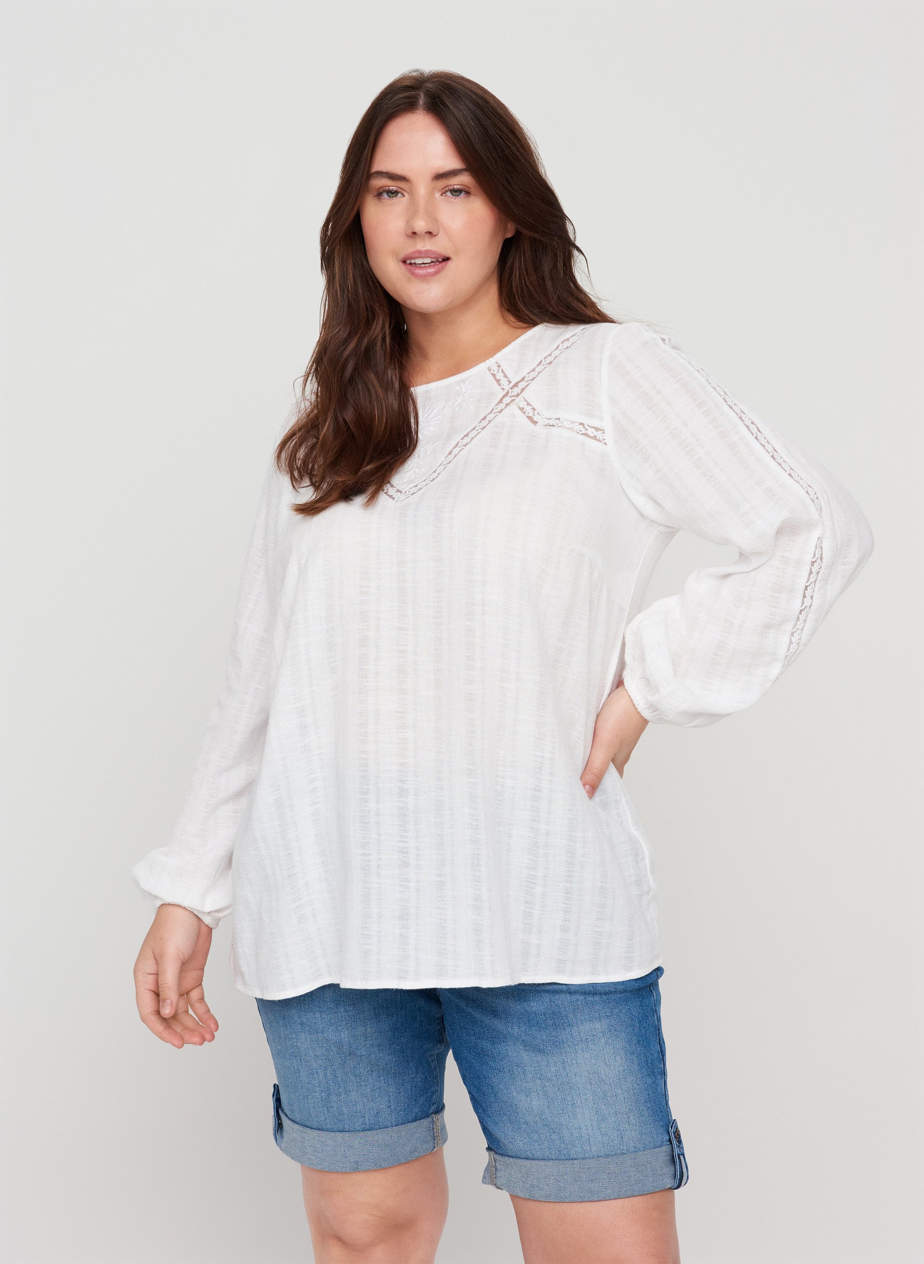 Cotton blouse with long sleeves and 