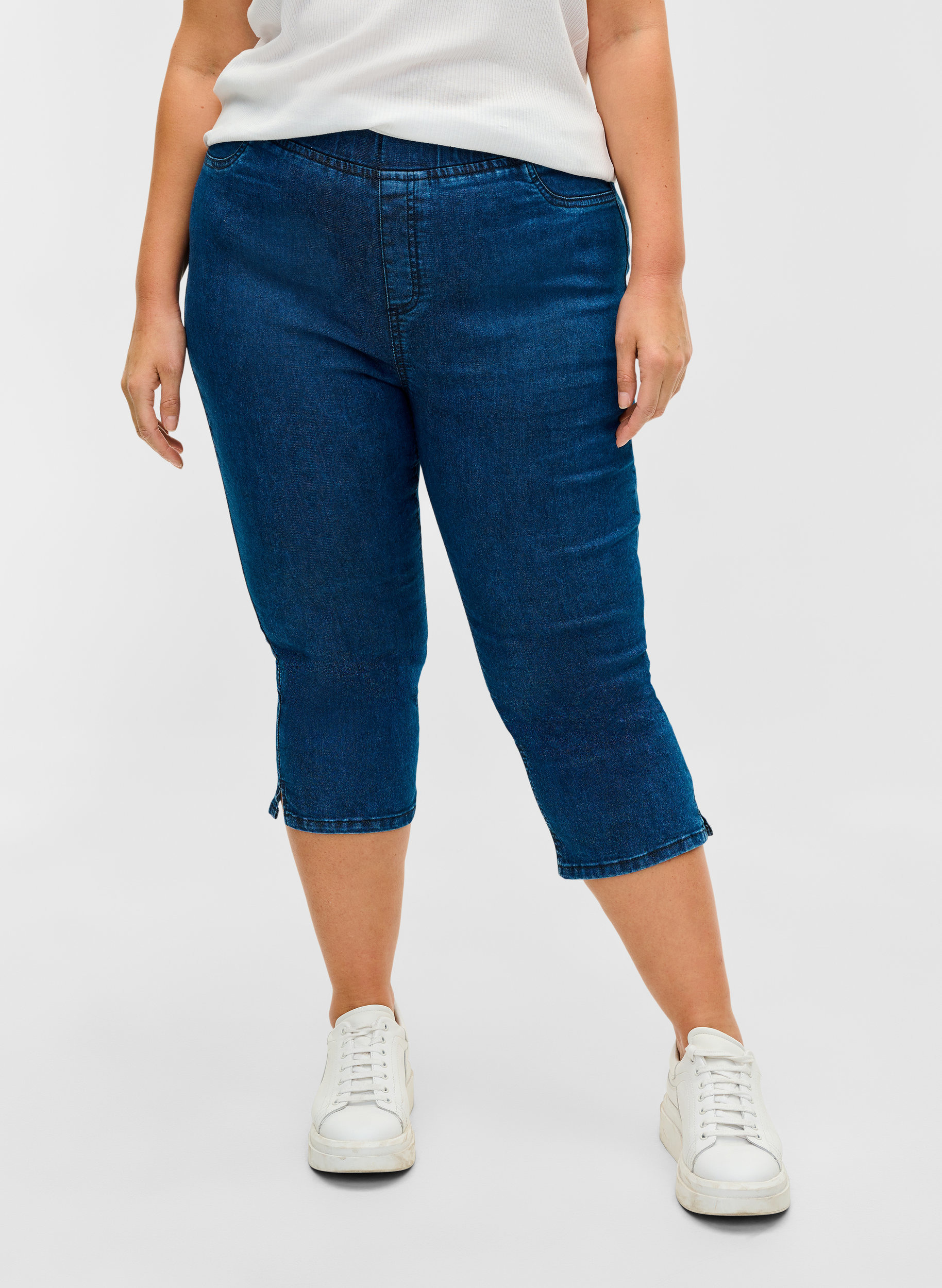 Cotton blend capris - Blue - Sz. 42-60 