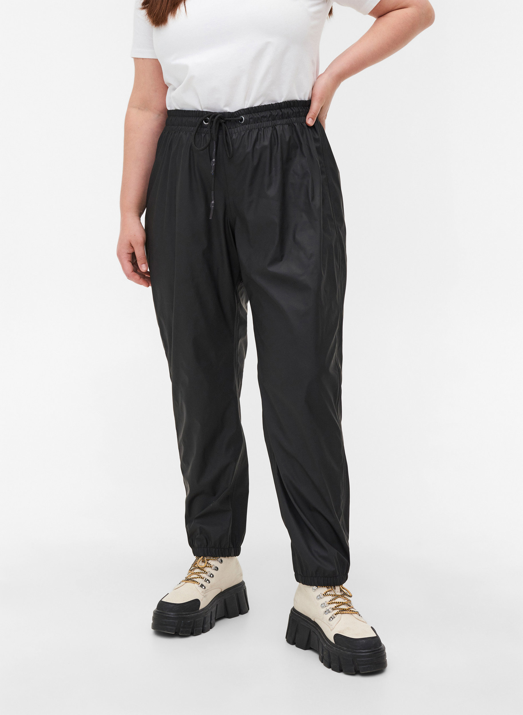 Rain trousers with taped seams, Black, Model image number 3