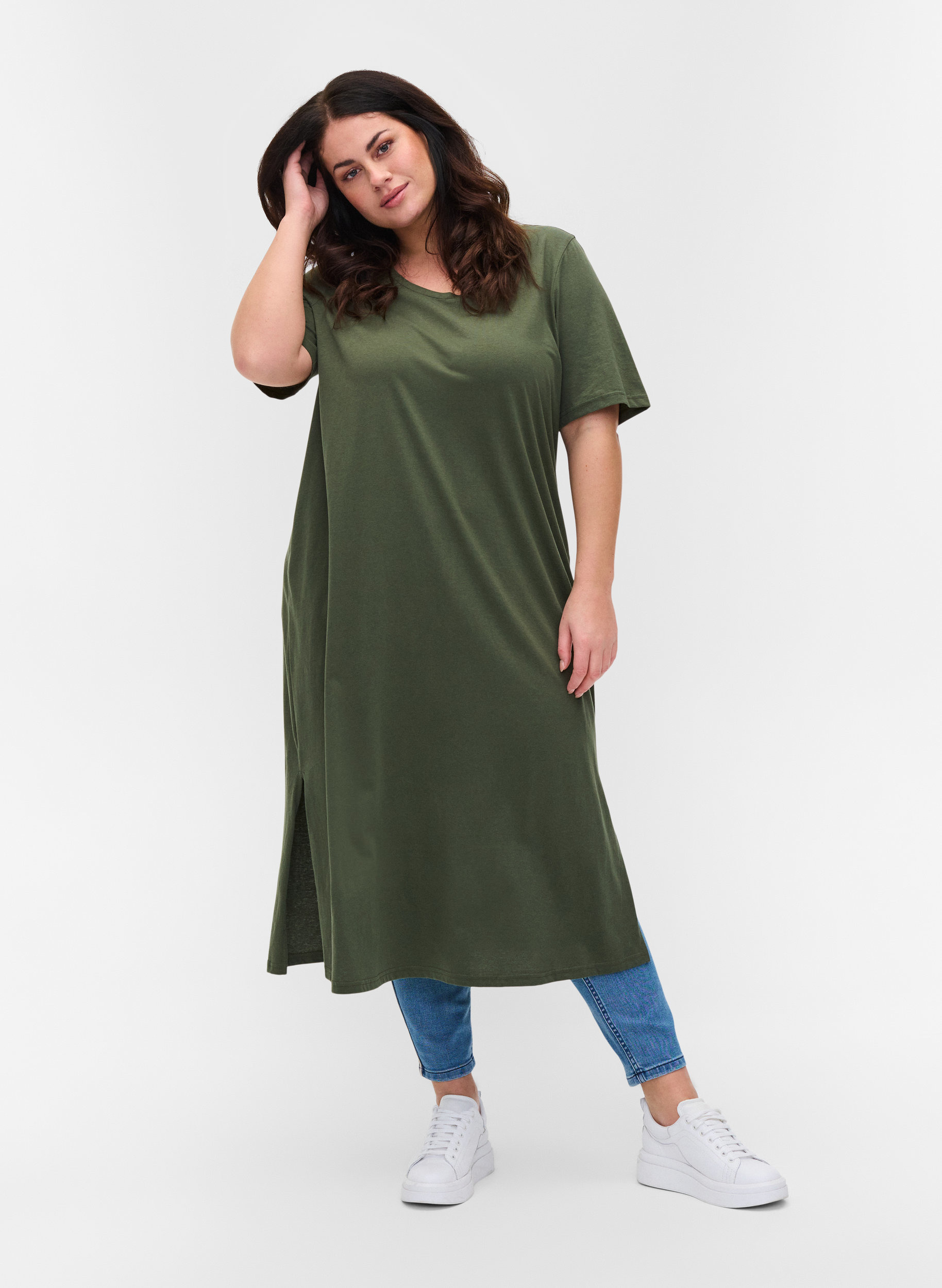 Cotton t-shirt dress with side slits ...