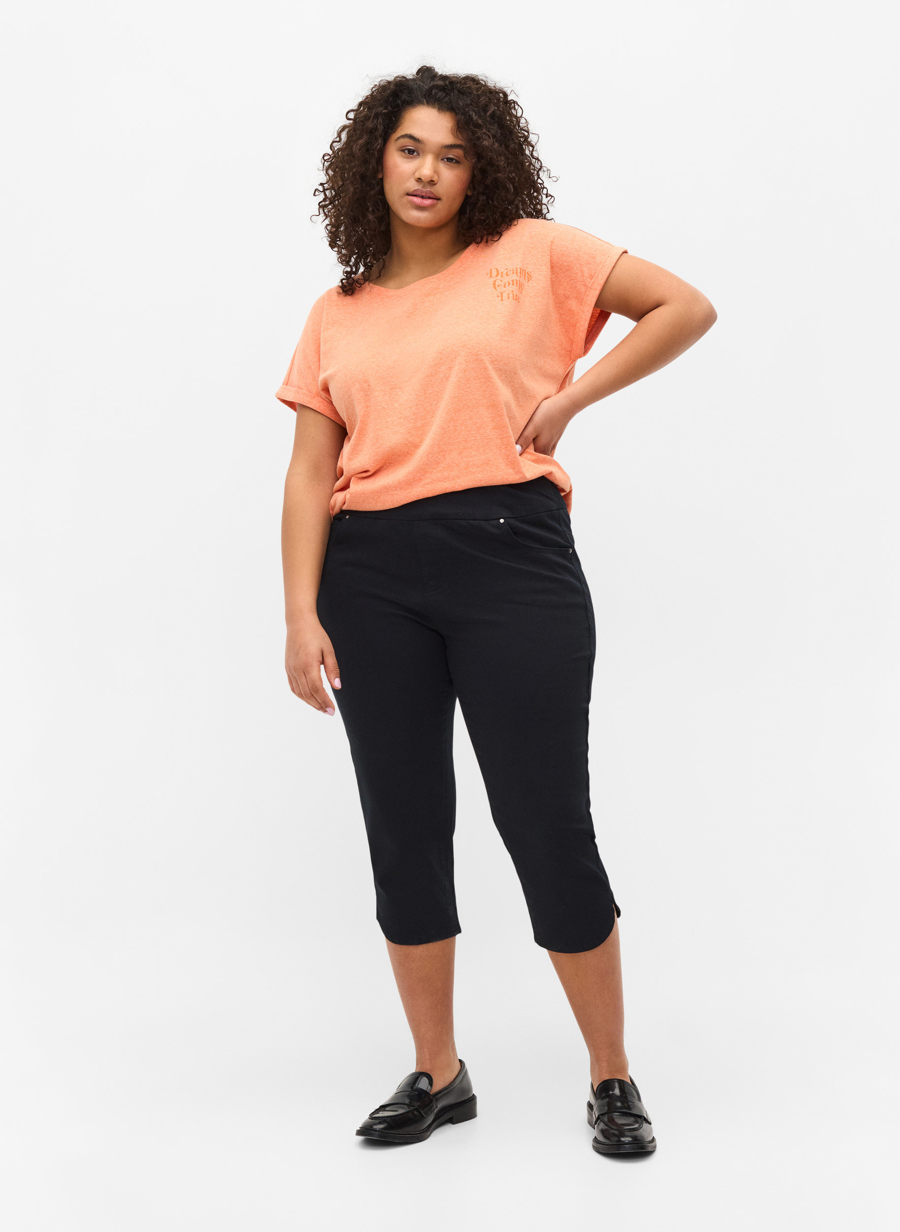 Close fitting cotton blend capris 