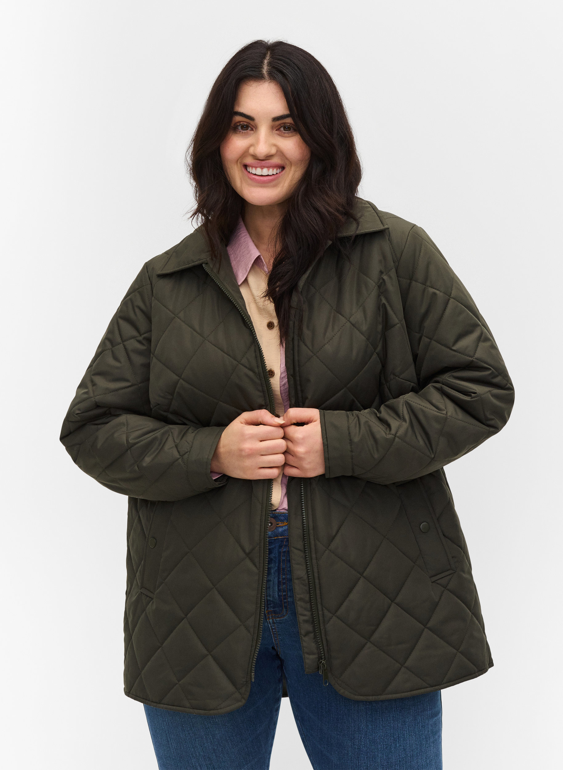 Short quilted jacket with collar, Forest Night, Model