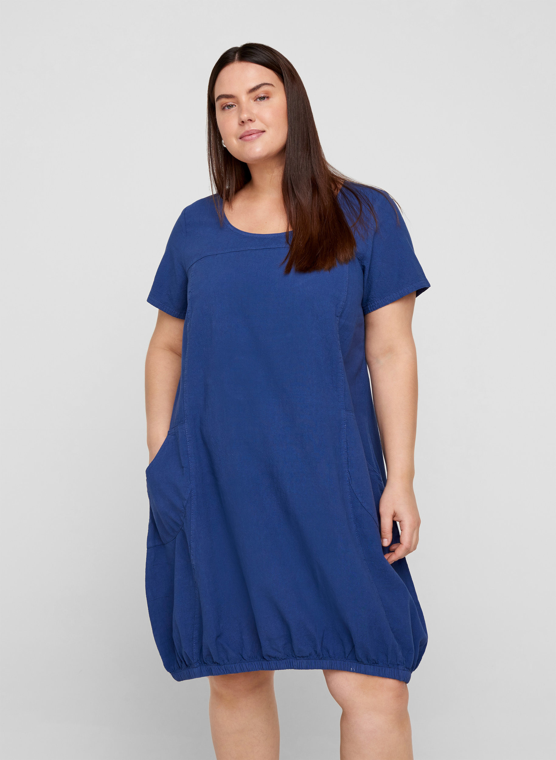 Short-sleeved cotton dress, Twilight Blue, Model