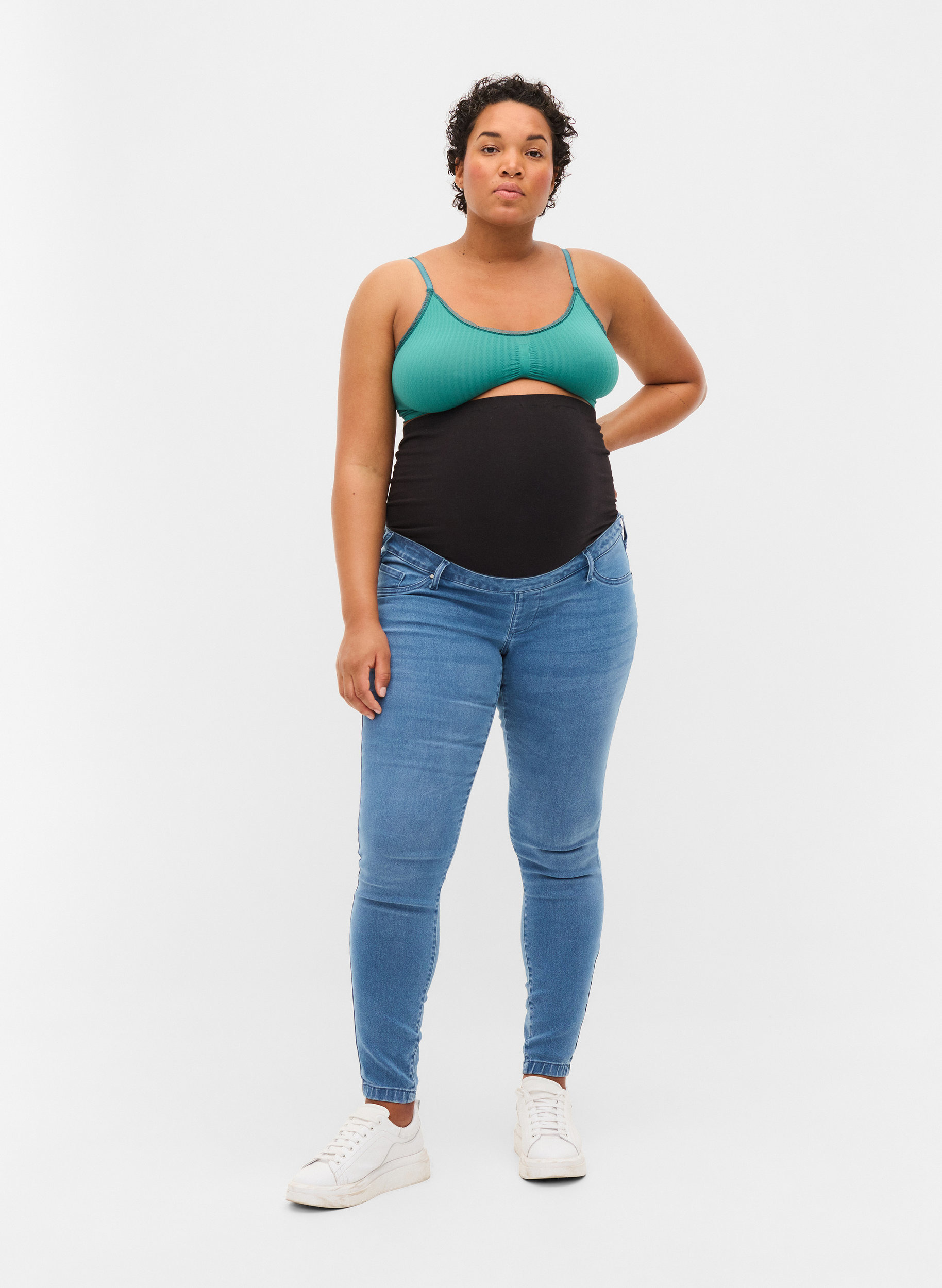 Maternity jeggings in a cotton blend 