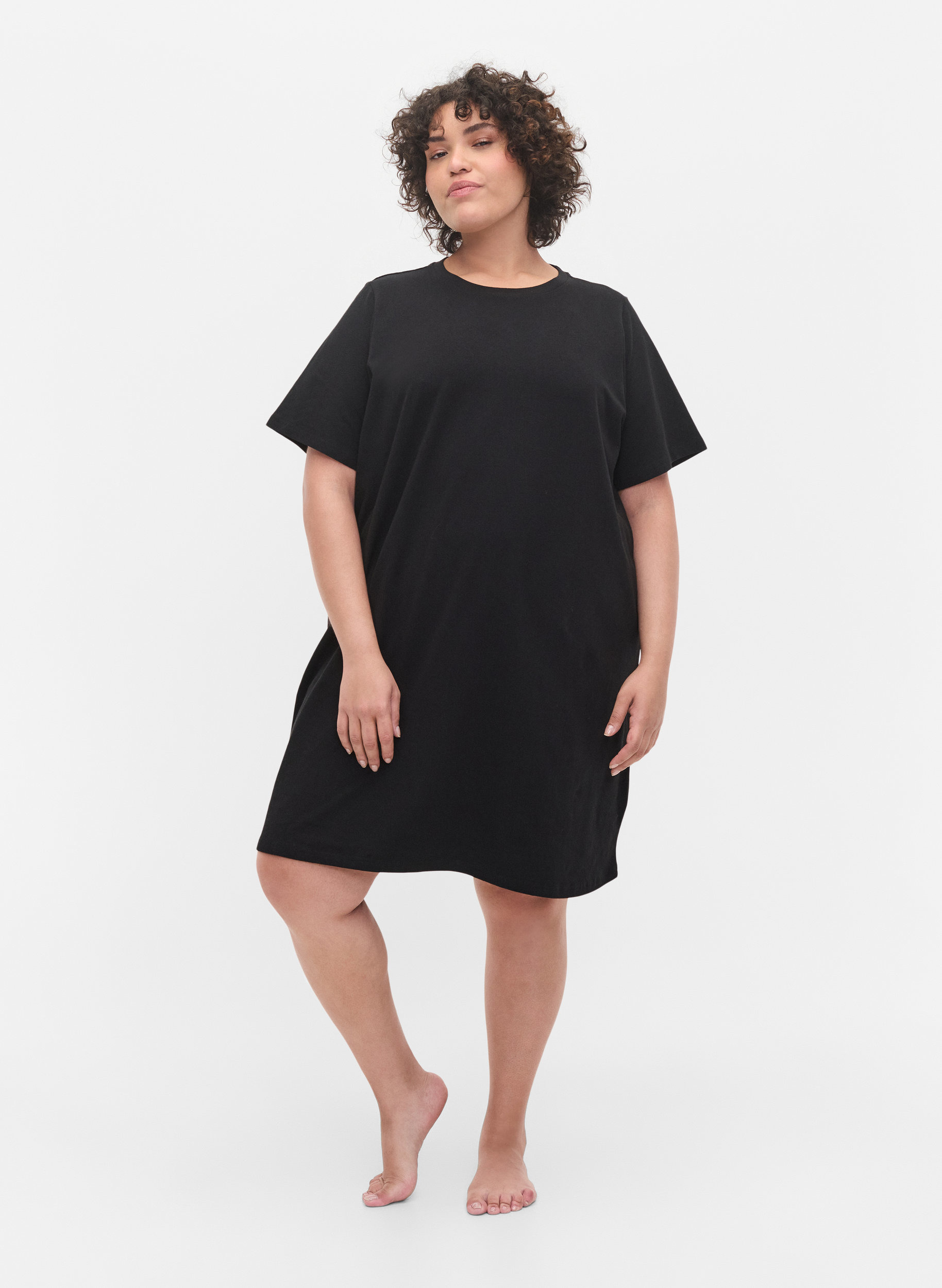 Solid t-shirt cotton nightdress - Black 