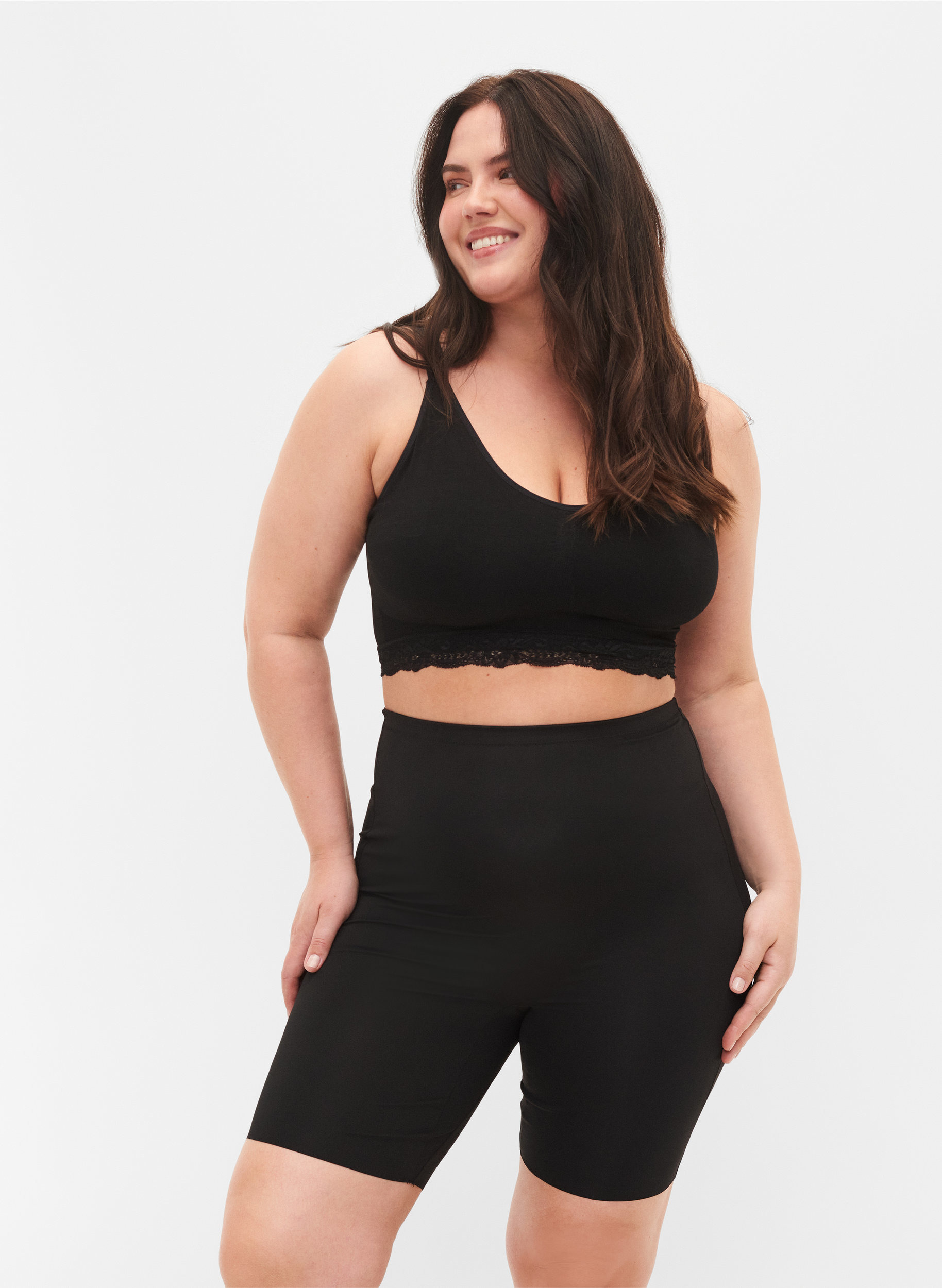 Light shapewear shorts with high-rise 