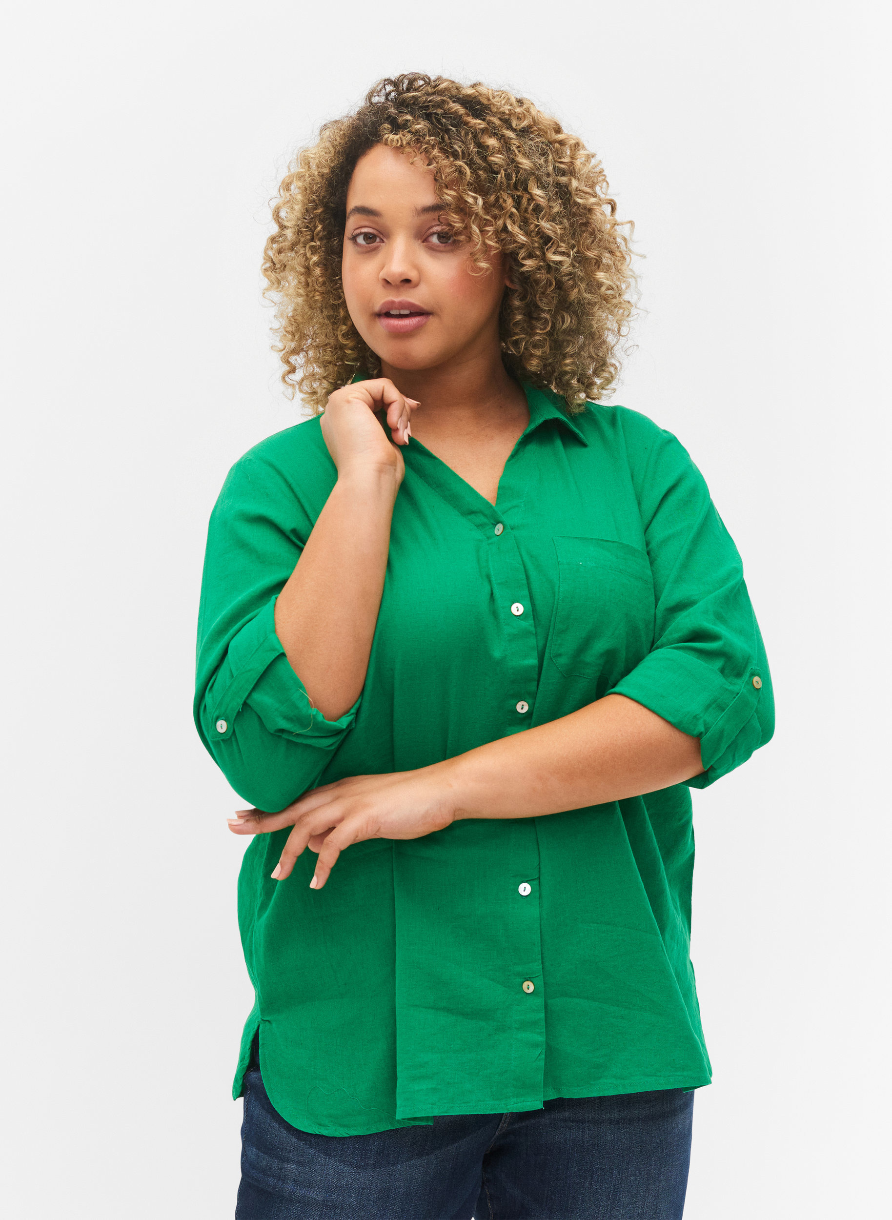 Blouse with 3/4-length sleeves and buttons, Jolly Green, Model
