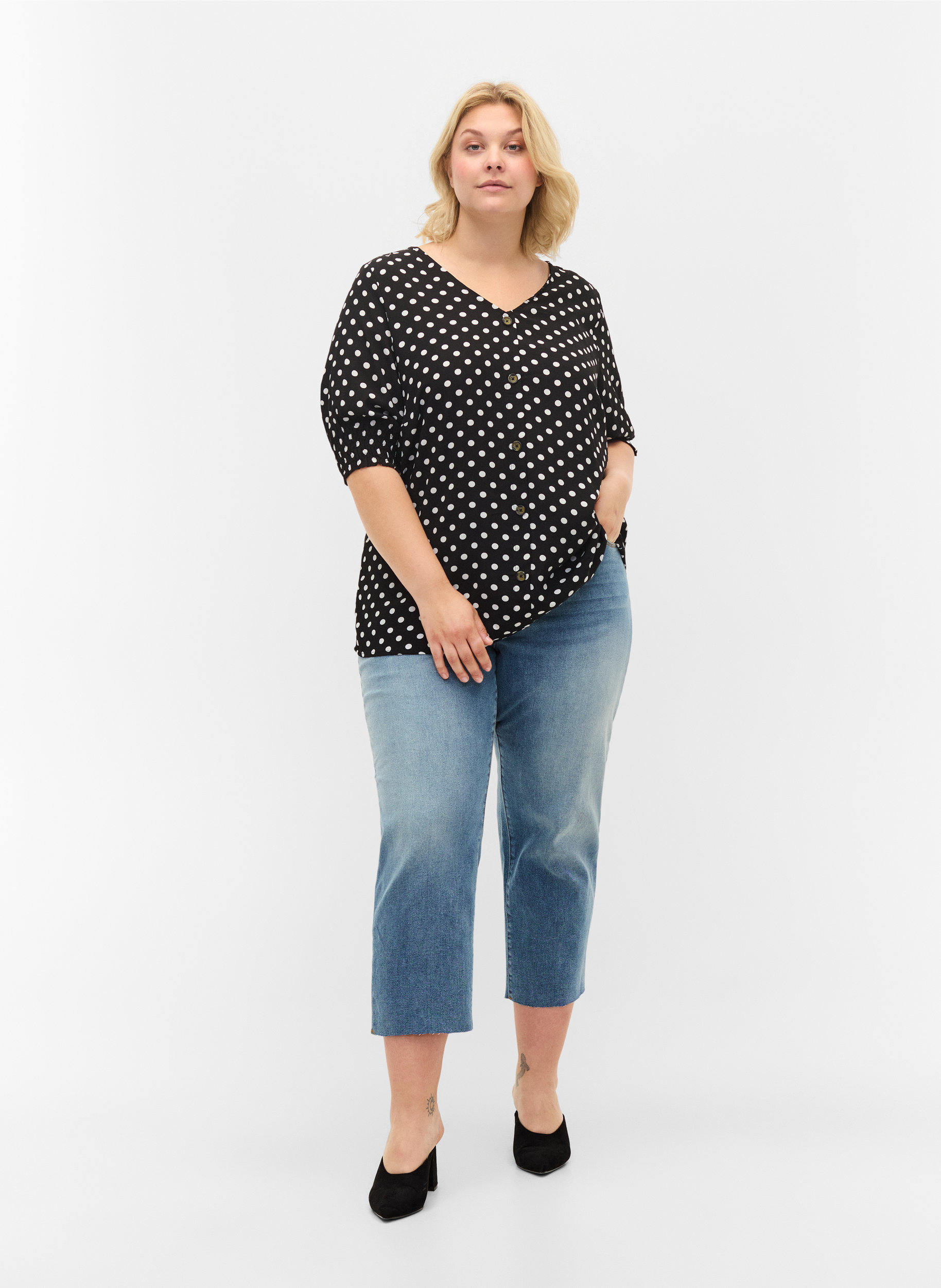 Printed viscose blouse with buttons, Black Dot, Model image number 2