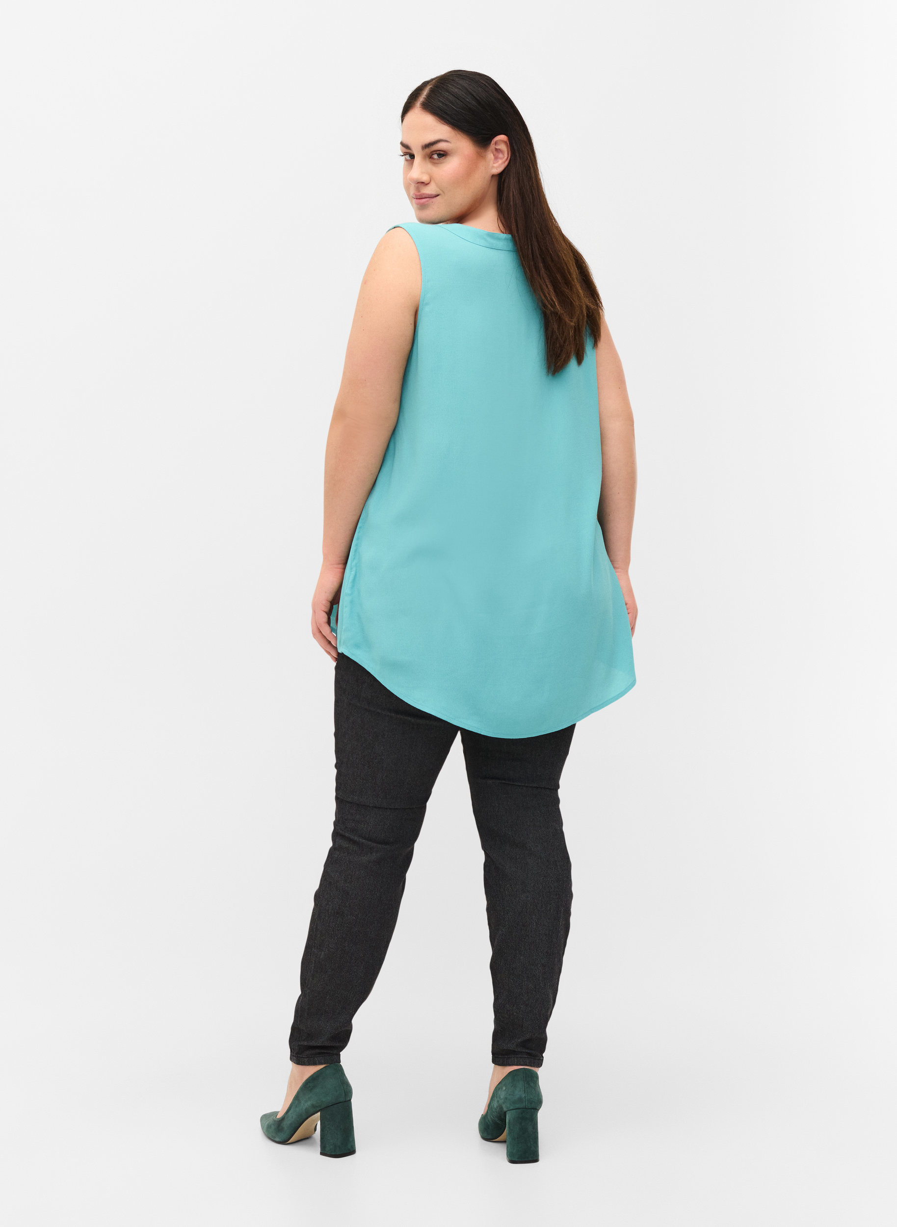 Cotton blend jeggings with back pockets 