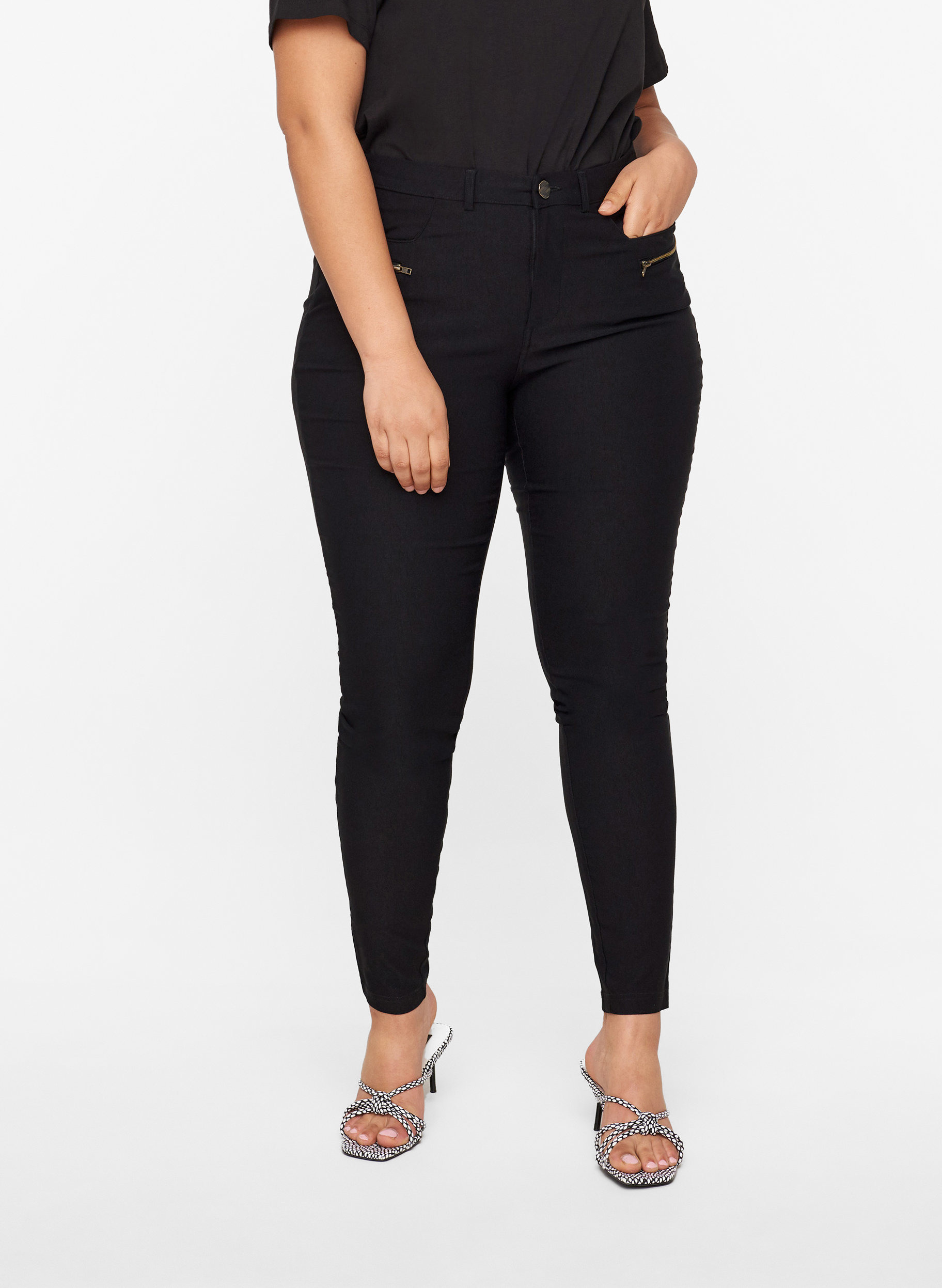 Close-fitting trousers with zipper details, Black, Model image number 3