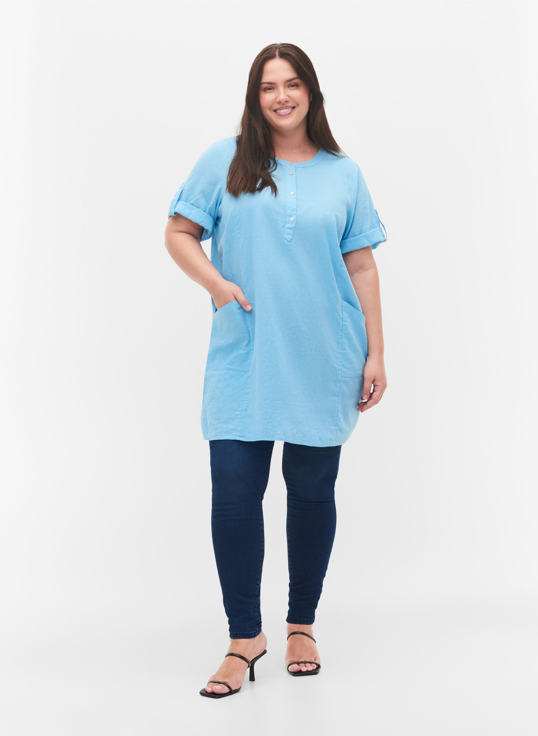 Short-sleeved cotton tunic with pockets 