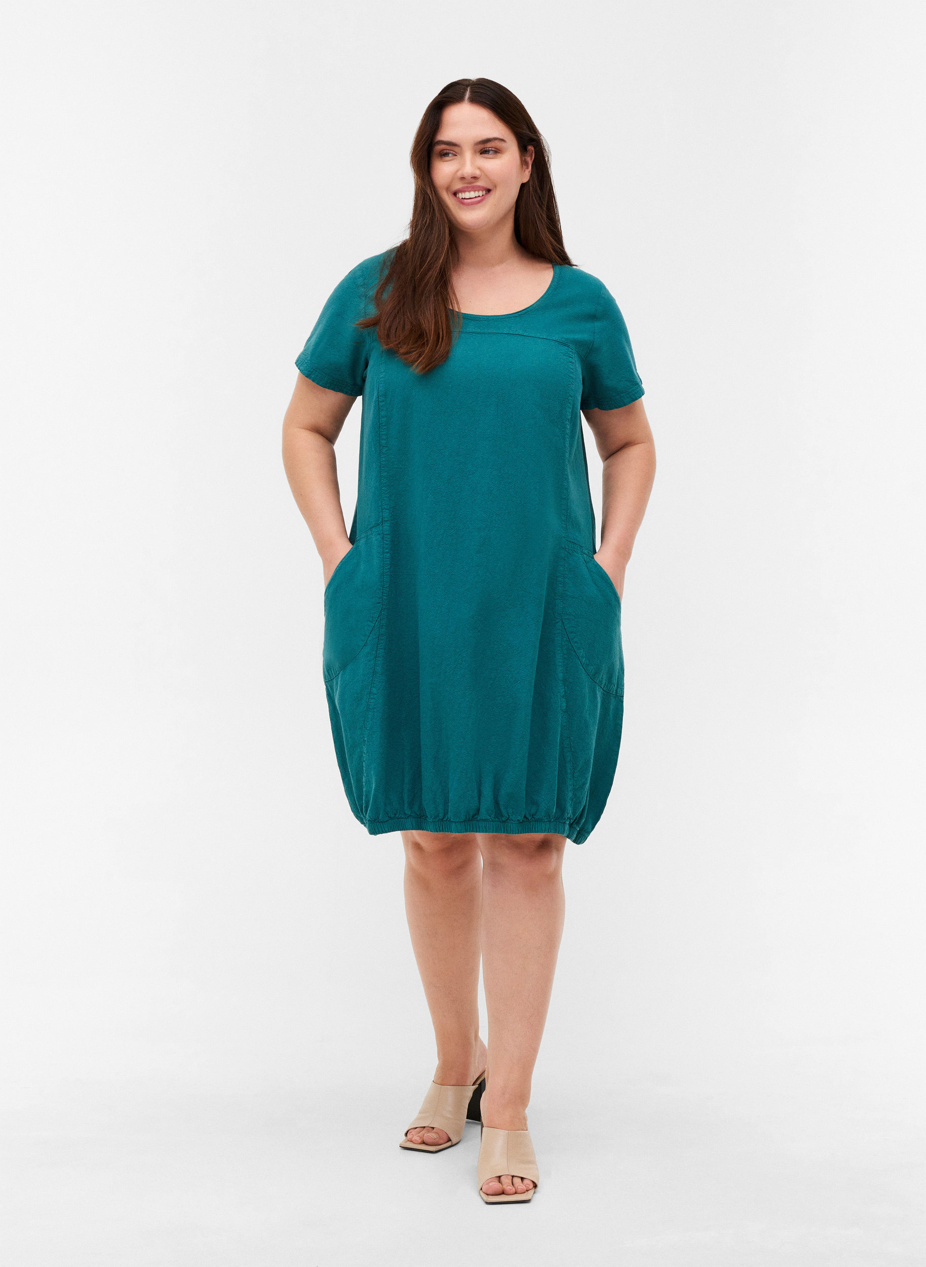 Short-sleeved cotton dress, Pacific, Model image number 3