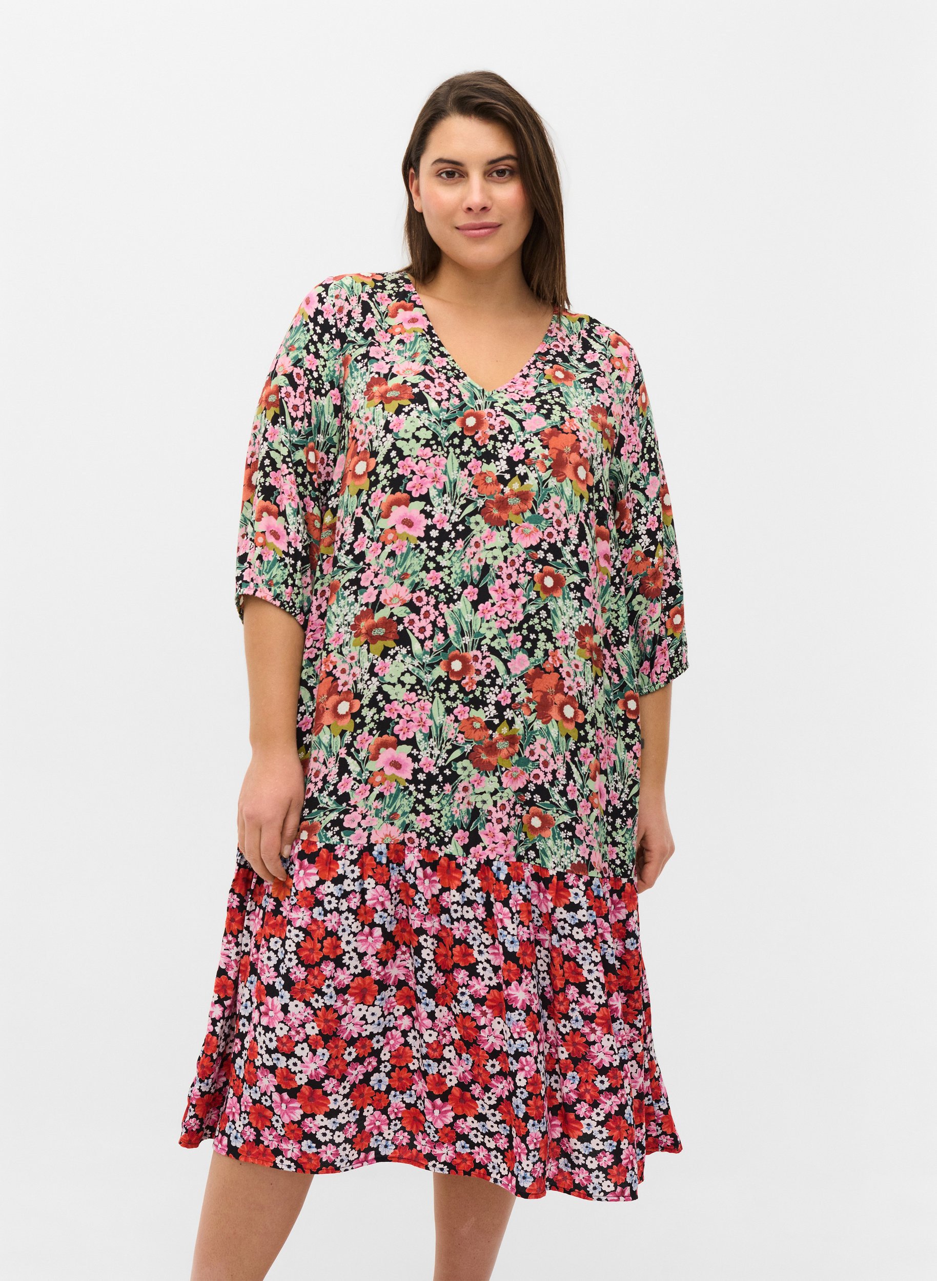 Floral viscose dress with 3/4-length sleeves, Flower AOP Mix, Model image number 0